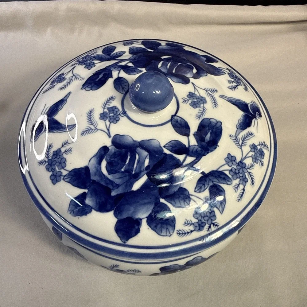 Vintage Asian Lidded Serving Bowl Blue and White Chinoiserie Porcelain Tureen
